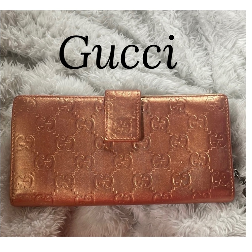 🎉Host Pick X 4!!!🎉 Gucci Sunrise Metallic Zip Around Wallet w/ GG Ball Charm!